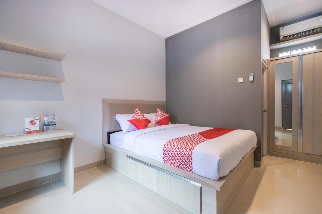 Oyo 1310 Urban Residence Yakarta Exterior foto