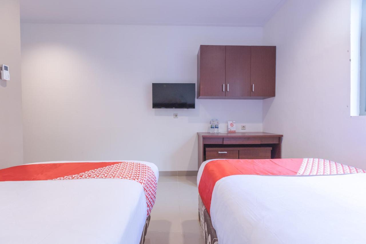 Oyo 1310 Urban Residence Yakarta Exterior foto